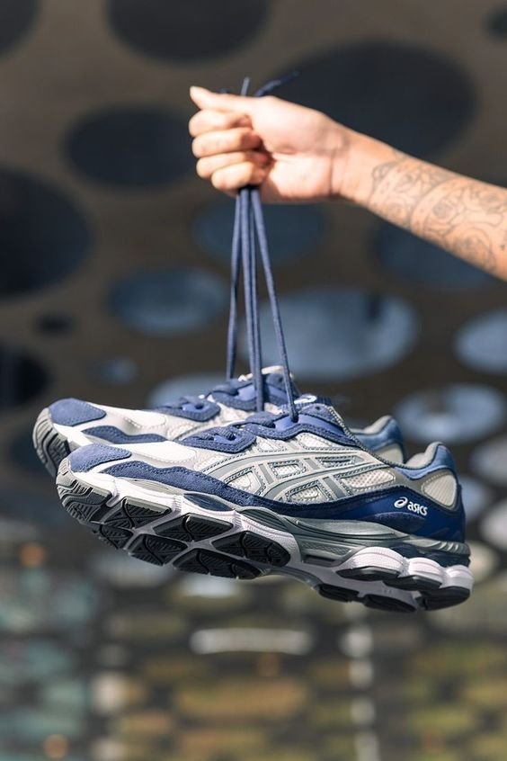ASICS NYC KAYANO WHITE NAVY - Image 4